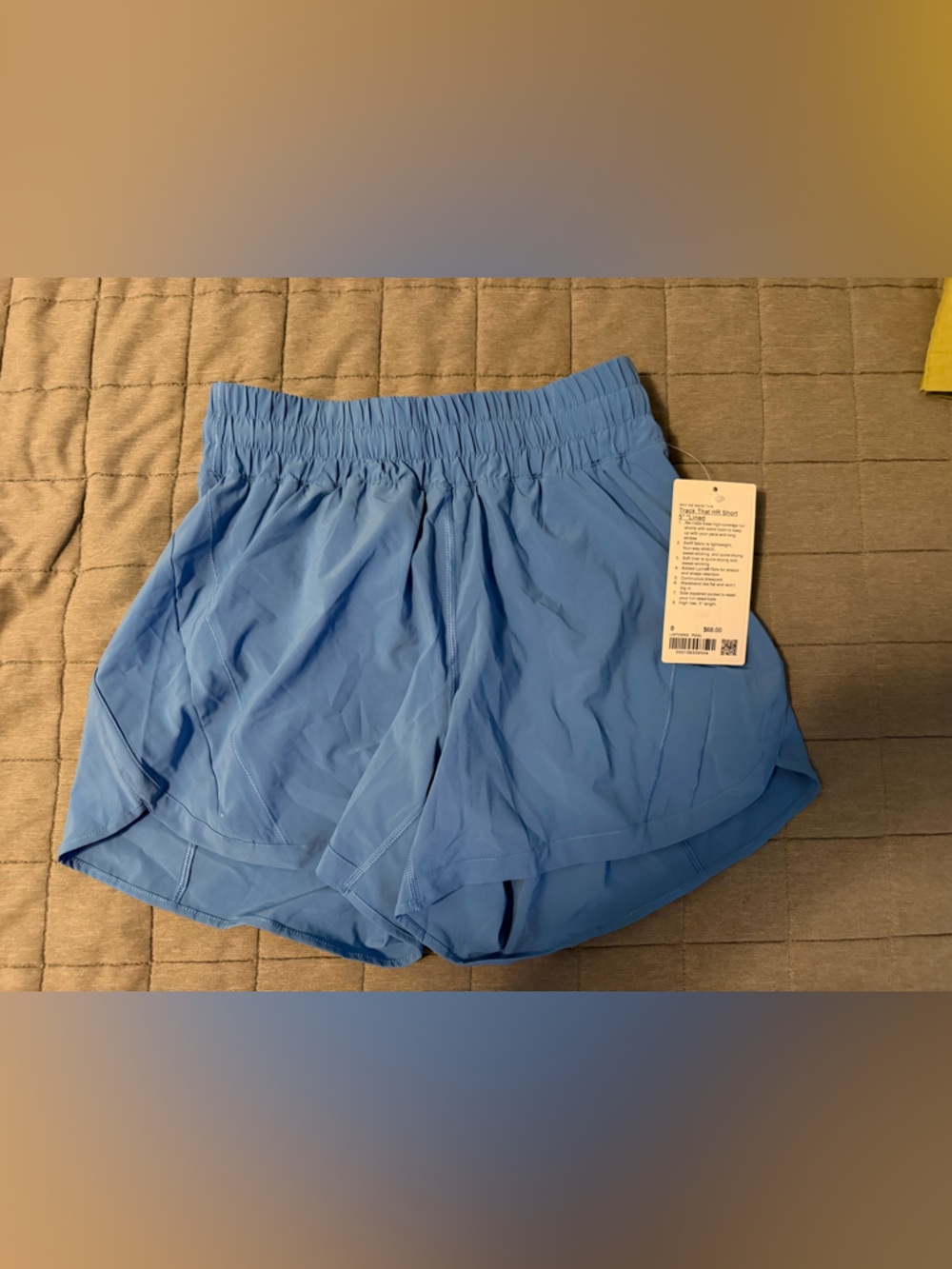 Lululemon - Track That High Rise 5” Shorts - Size 8